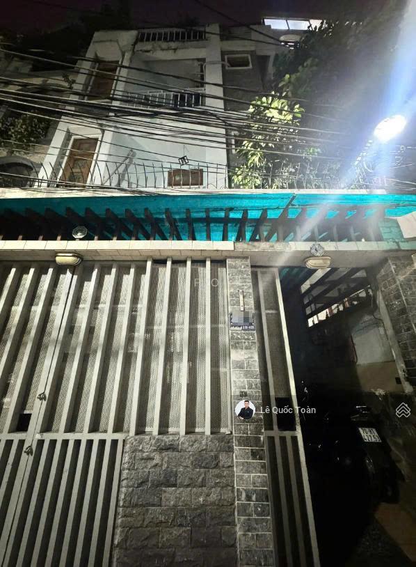 Vị trí đắc địa! ngang lớn tận 5x24m  97.9m2, 4 tầng (10pn) hxh phan xích long, pn chỉ 24.5 tỷ tl