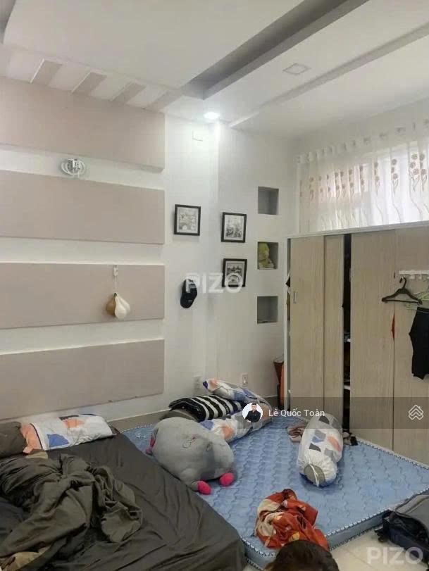 Nhỉnh 13 tỷ sở hữu ngay nhà ngang to 4.7x11m  49.9m2, góc 2 mặt thoáng, 4 tầng (4pn) lê văn sỹ, q3