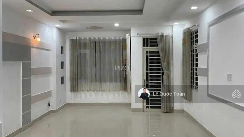 Nhỉnh 13 tỷ sở hữu ngay nhà ngang to 4.7x11m  49.9m2, góc 2 mặt thoáng, 4 tầng (4pn) lê văn sỹ, q3