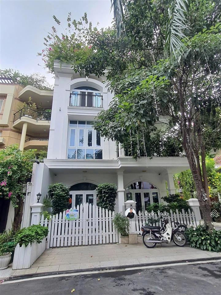 Đẳng cấp! khu compound nguyễn trọng tuyển, tb. góc 2 mặt, ngang to 8x22m175m2, 4 tầng chỉ 65 tỷ tl