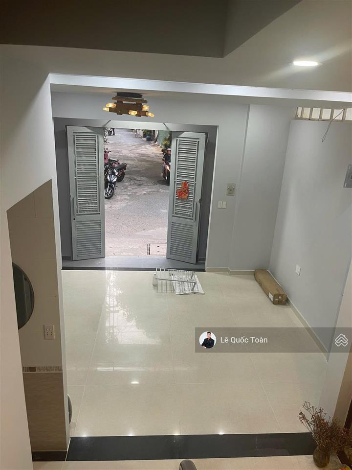 Bán nhà góc 2 mt hxh hồ biểu chánh phú nhuận, dt 5x8,15m, 4 tầng, giá chỉ 8 tỷ 7 tl