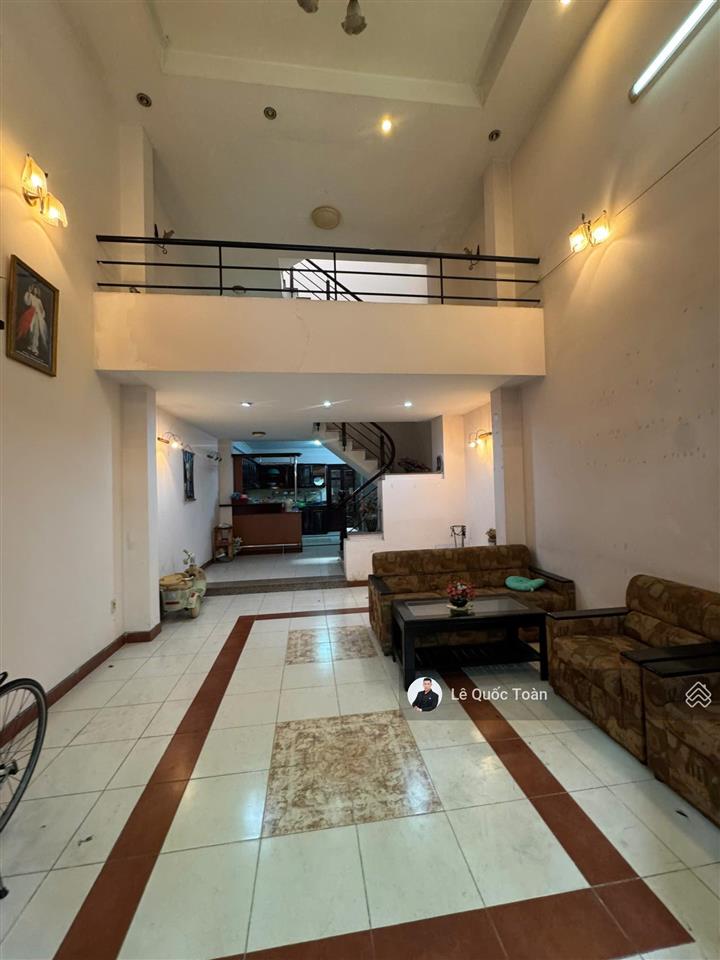 Bán nhà hxh 6m huỳnh văn bánh phú nhuận, 4 tầng, dt 4.5x16m, nhà chưa qua đầu tư giá chỉ 15 tỷ