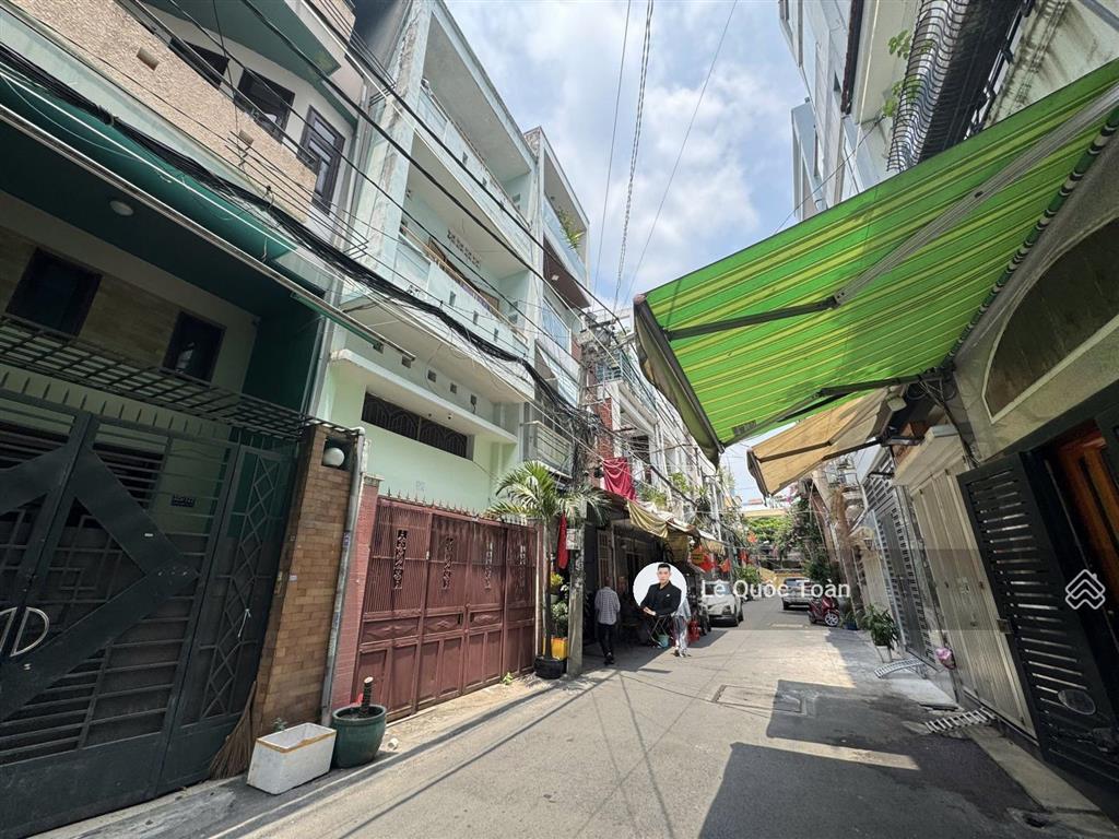 Bán nhà hxh 6m huỳnh văn bánh phú nhuận, 4 tầng, dt 4.5x16m, nhà chưa qua đầu tư giá chỉ 15 tỷ