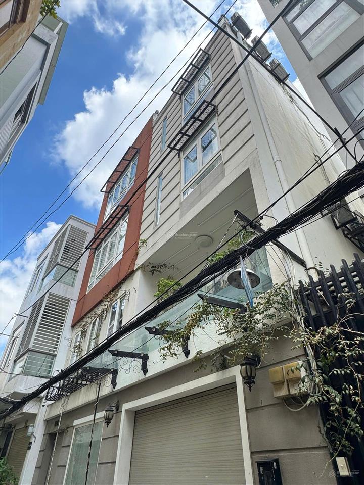 Siêu khủng! ngang khủng tận 10.5m  91.2m2, 5 tầng bề thế hxh nam kỳ khởi nghĩa, q3. giá chỉ 19 tỷ