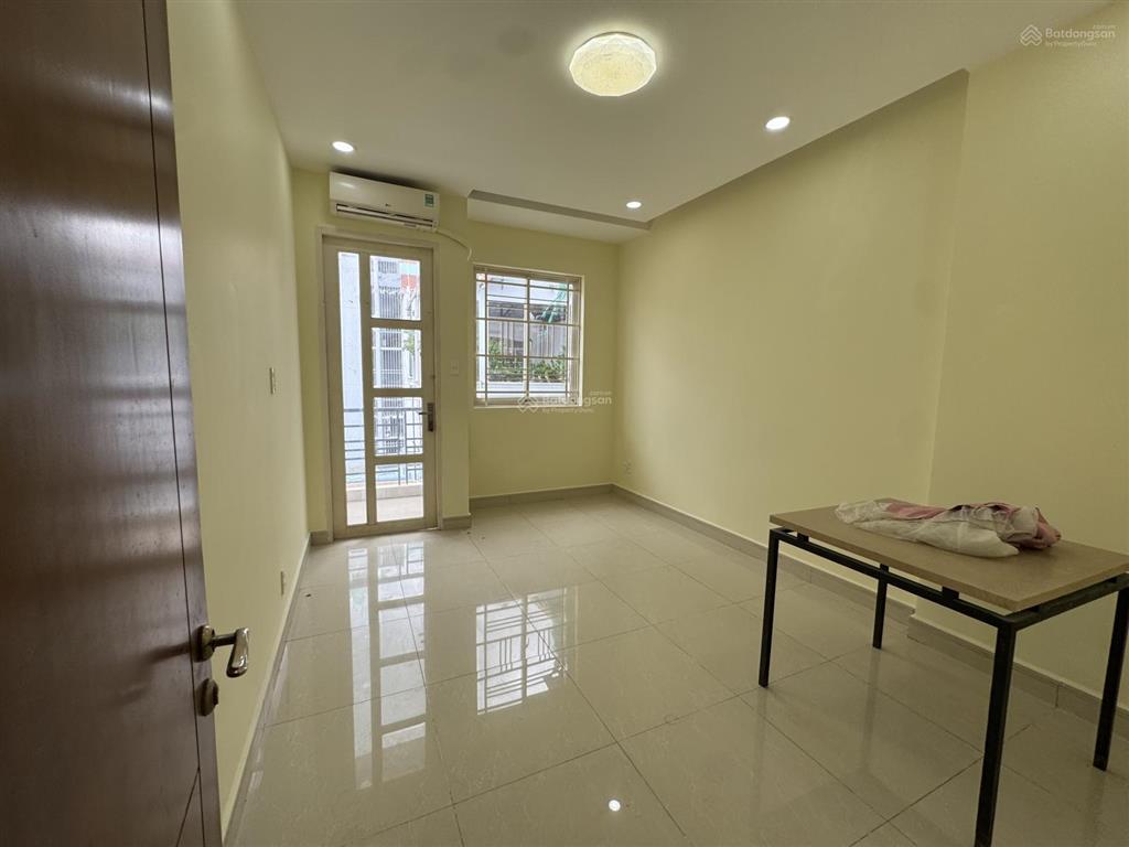 Bán nhà hxh nguyễn đình chiểu, phú nhuận ngay phan xích long  dt 7.45x8m, 4 tầng, giá 10.8 tỷ tl