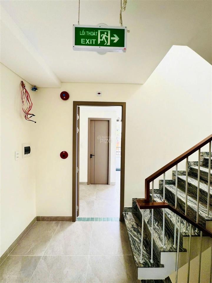 Nhà mới xây 100%, hxh huỳnh văn bánh, phú nhuận, dt 42.5m2, 5 tầng, 6pn, giá chỉ 11 tỷ còn tl
