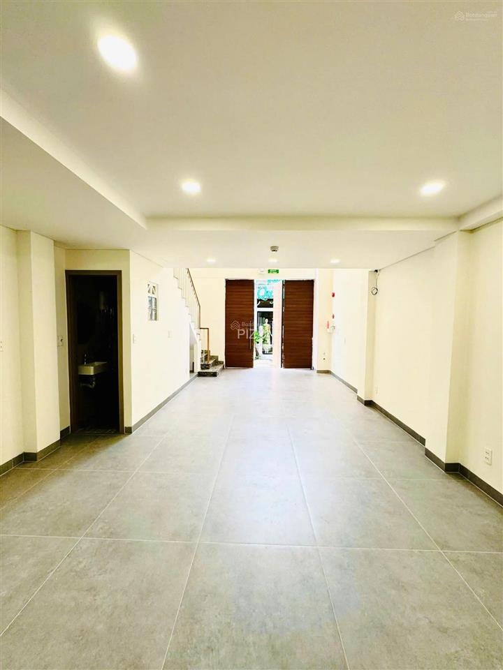 Nhà mới xây 100%, hxh huỳnh văn bánh, phú nhuận, dt 42.5m2, 5 tầng, 6pn, giá chỉ 11 tỷ còn tl