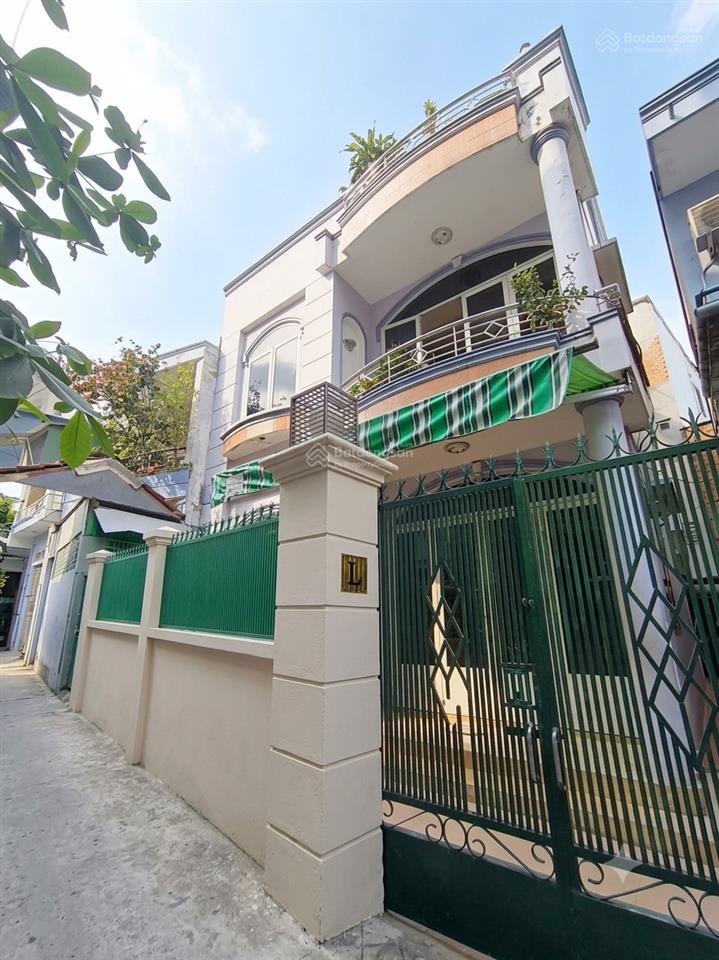 Bán nhà chính chủ đường cô bắc sát mặt tiền phan đình phùng pn, dt 9x15.5m, 3 tầng, giá 14 tỷ tl