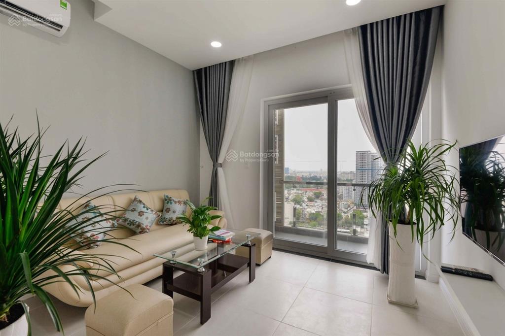 Kẹt tiền bán gấp căn hộ 1pn xi grand court  quận 10, giá chỉ 5.2 tỷ  sổ hồng riêng