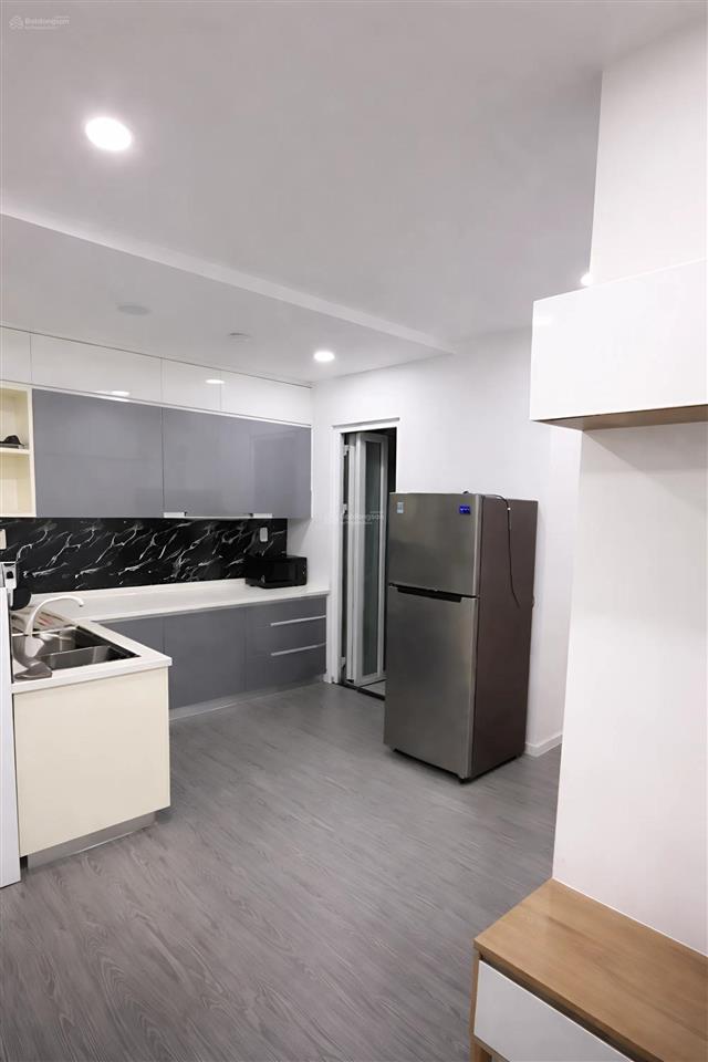 Bán căn góc 2pn xi grand court  có ban công  sổ hồng riêng  lầu đẹp  view đẹp  tặng nội thất