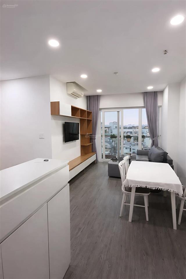 Bán căn góc 2pn xi grand court  có ban công  sổ hồng riêng  lầu đẹp  view đẹp  tặng nội thất