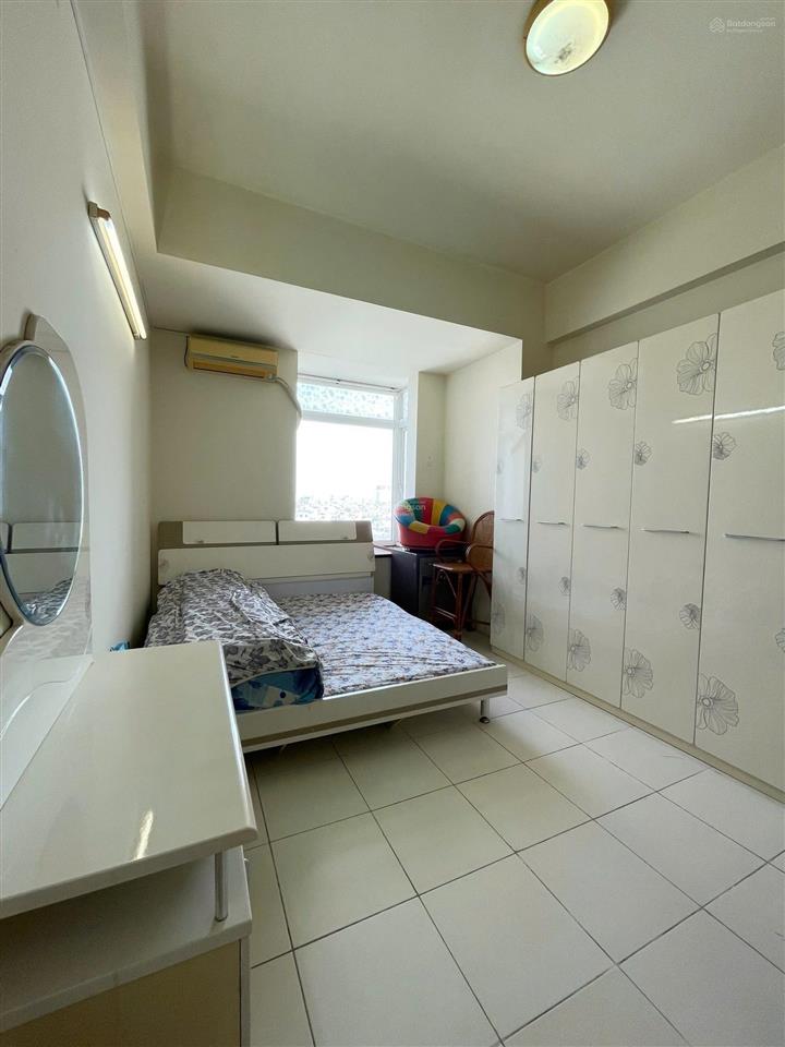Bán căn hộ cao cấp thuận việt quận 11  2pn rộng 77m²  sổ hồng riêng  giá tốt  tặng nội thất