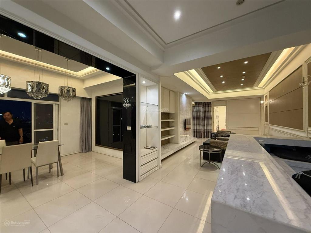 Bán hoặc cho thuê gấp căn hộ the flemington  quận 11  127m2  3pn  giá tốt  pháp lý chuẩn
