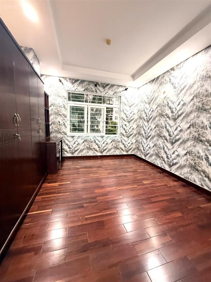 Chính chủ bán gấp căn góc thiên nam apartment  quận 10  99m², 3pn  sổ hồng riêng  chỉ 7.3 tỷ
