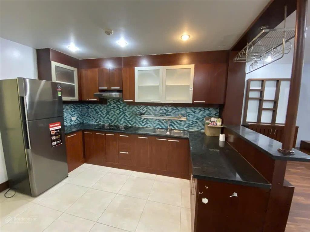Chính chủ  có slot ô tô  sổ hồng riêng  bán gấp hùng vương plaza  130m² (3pn, 3wc)  hướng mát