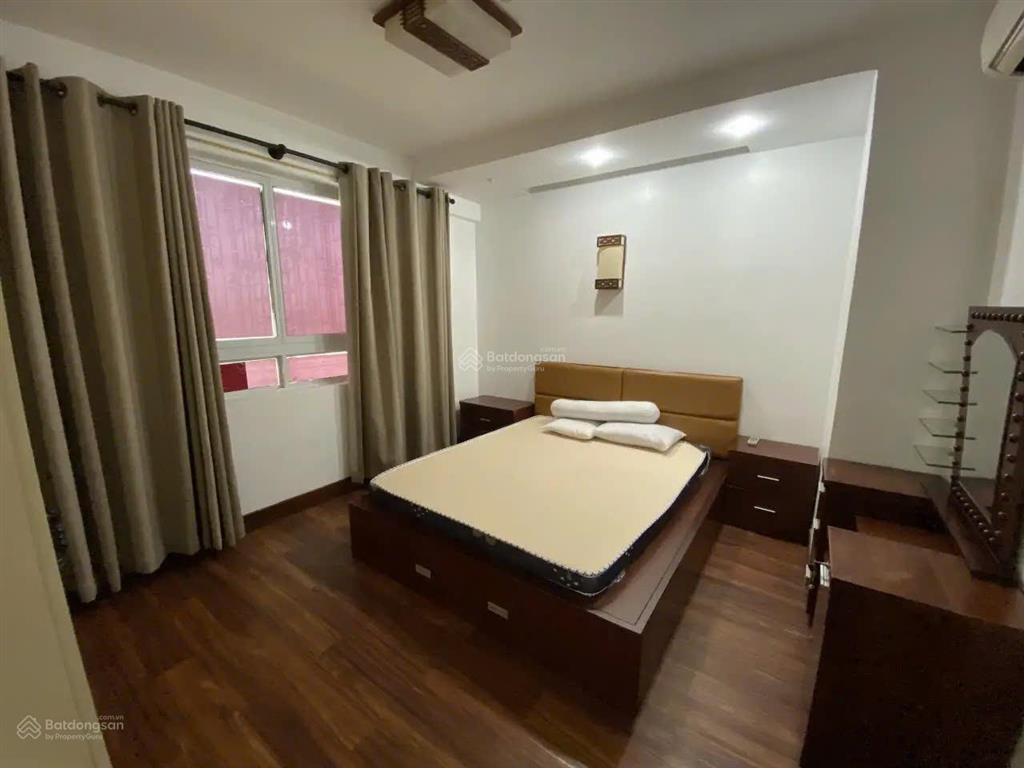 Chính chủ  có slot ô tô  sổ hồng riêng  bán gấp hùng vương plaza  130m² (3pn, 3wc)  hướng mát