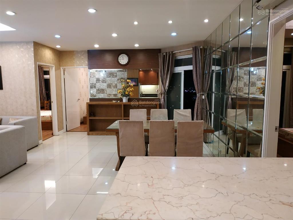 Bán gấp trong tuần căn hộ the flemington, quận 11  căn góc 117m2 (3pn, 2wc)  sổ hồng riêng