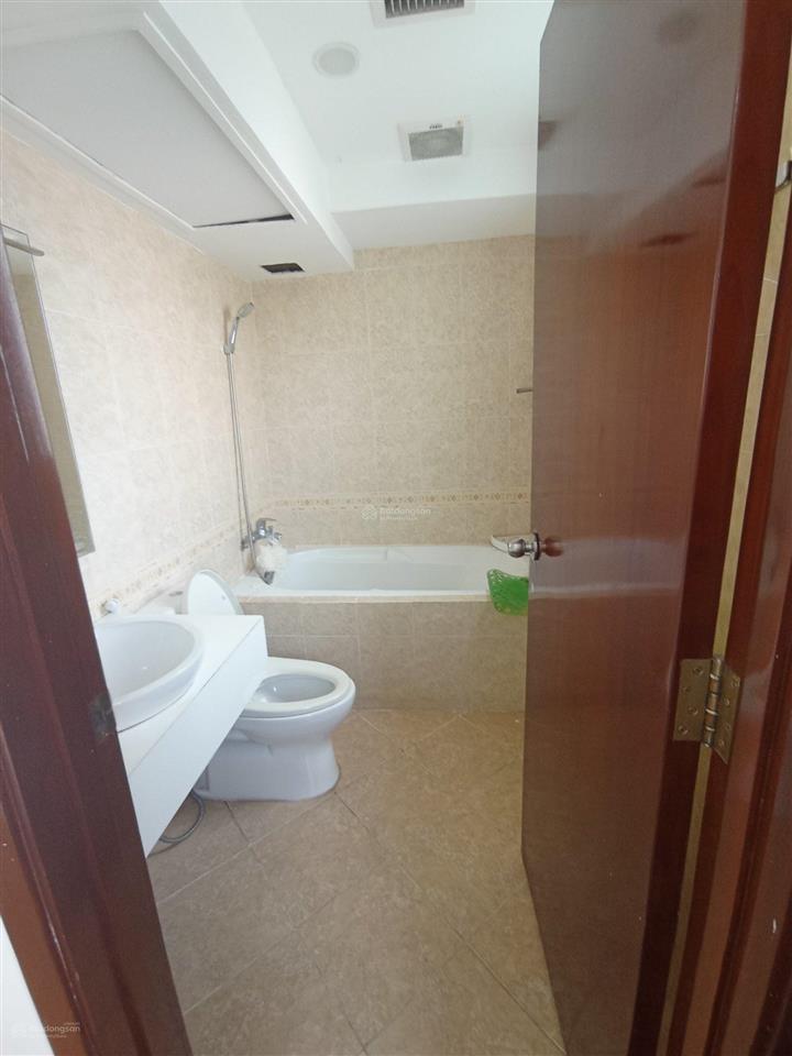 Cho thuê nhanh căn hộ 2pn rộng 90m² tại hùng vương plaza  quận 5  giá chỉ 20 triệu/tháng