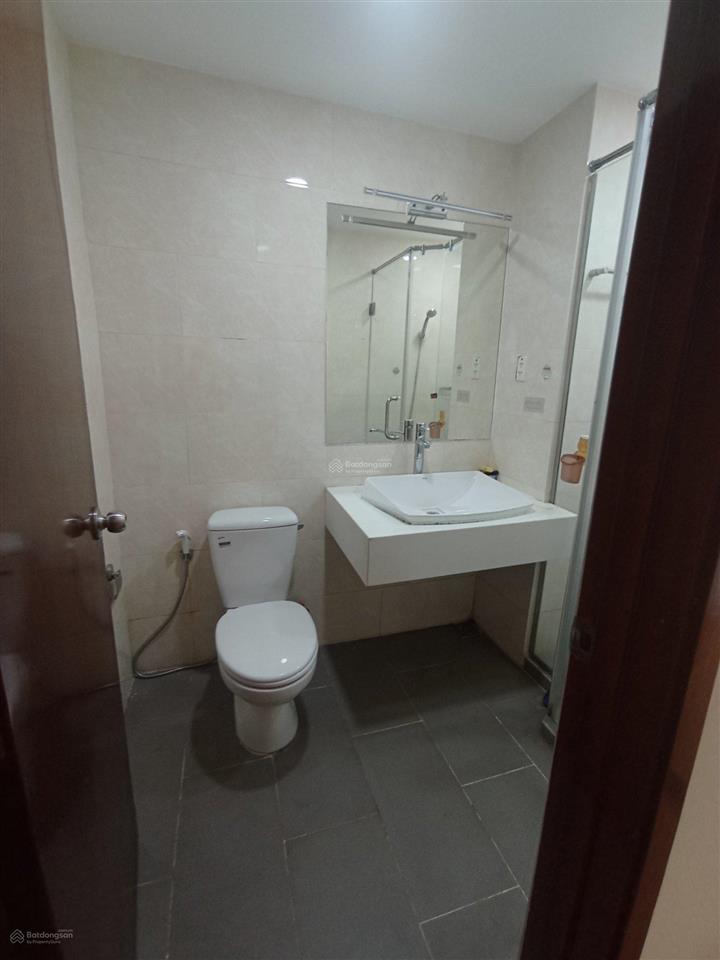 Cho thuê nhanh căn hộ 2pn rộng 90m² tại hùng vương plaza  quận 5  giá chỉ 20 triệu/tháng