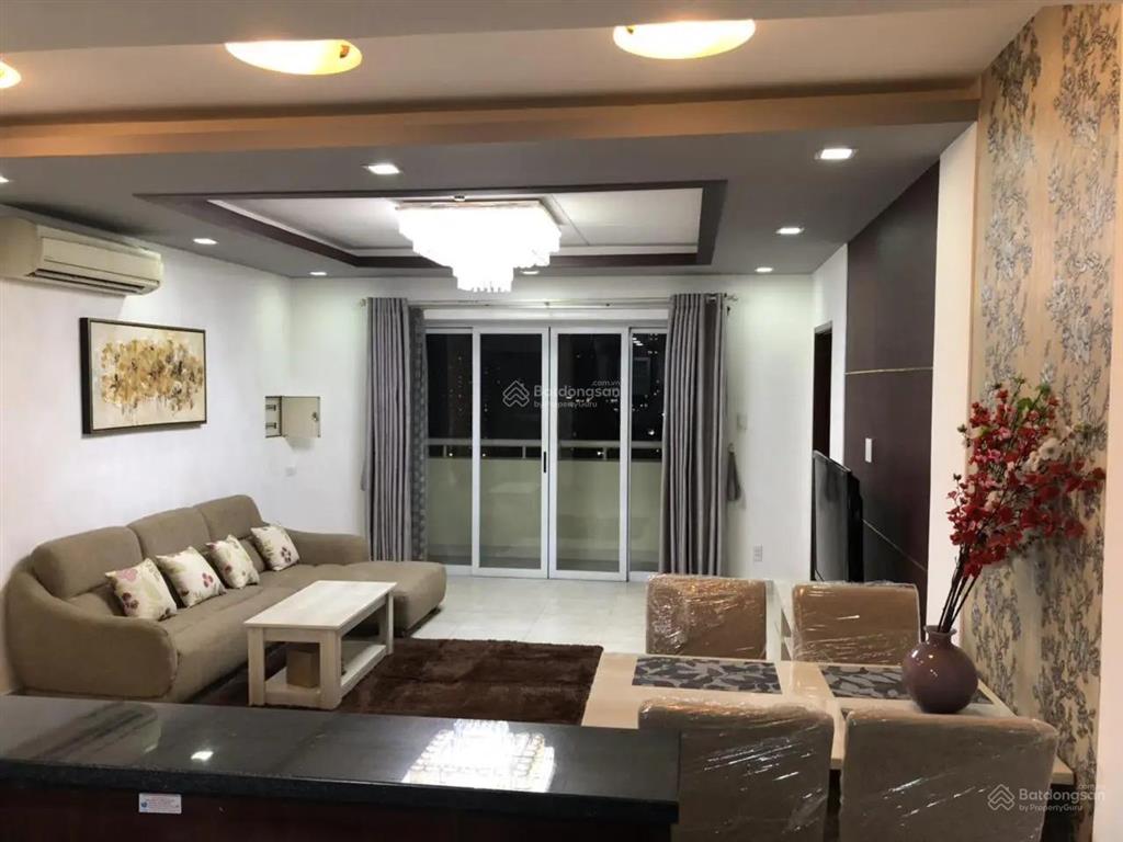 Chính chủ cần cho thuê nhanh căn hộ hùng vương plaza  130m² (2pn  3wc)  chỉ từ 20 triệu/tháng