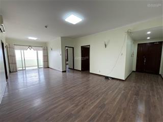 Kẹt tài chính cần bán gấp căn hộ hùng vương plaza như hình, 126m²  3pn, 3wc  sổ hồng lâu dài