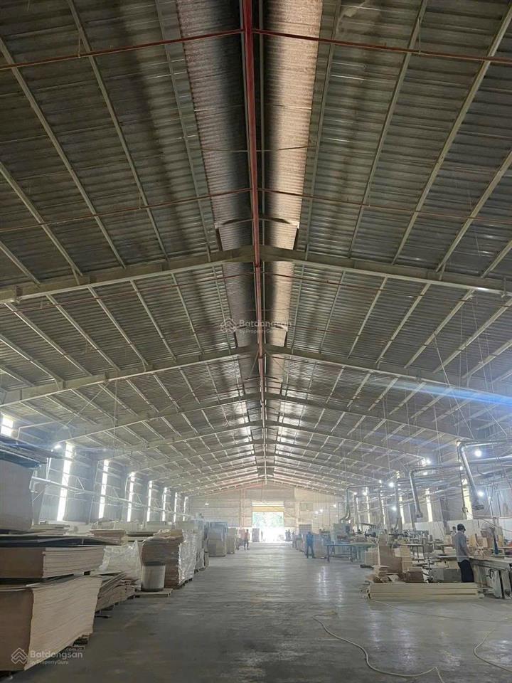 Cho thuê xưởng lê thị riêng p thới an. dt 2600m/150tr (pccc)