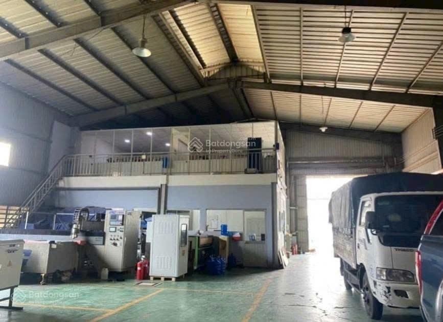 Chính chủ cho thuê xưởng đường vườn lài. dt 1400m/70tr