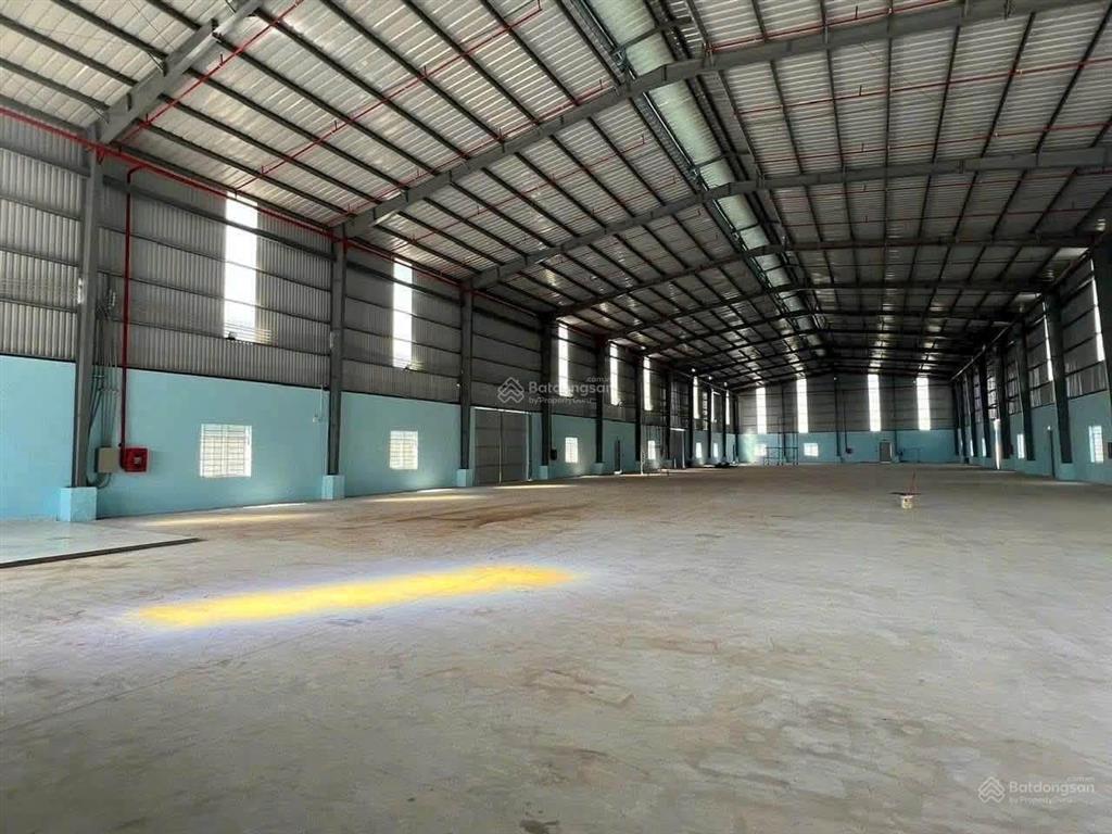 Cho thuê xưởng lê thị riêng. dt 1500m/105tr