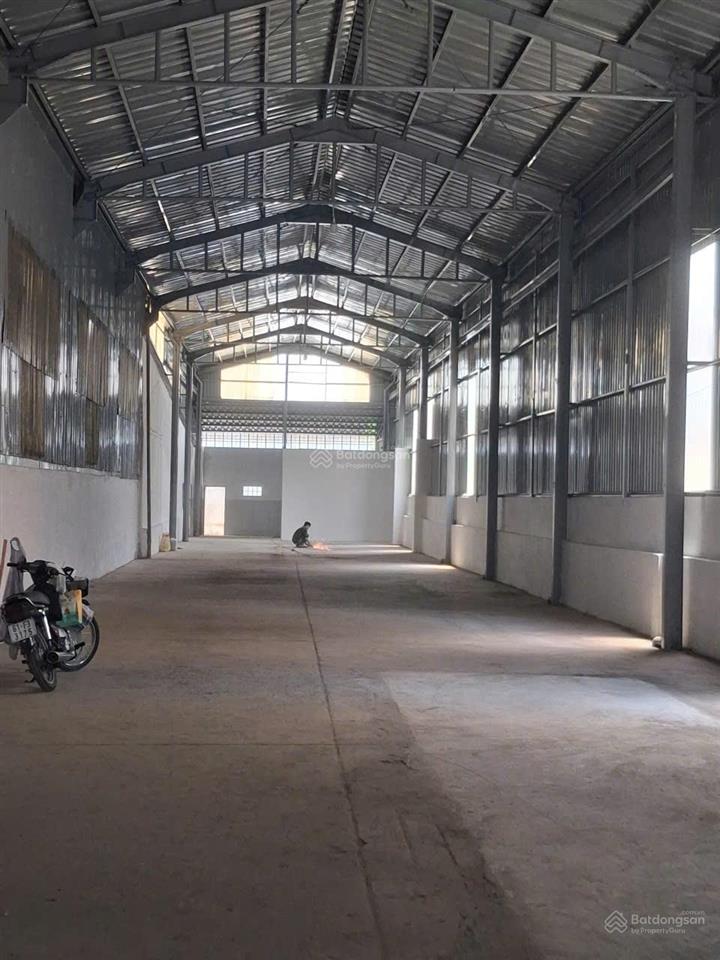 Chính chủ cho thuê xưởng vĩnh phú. dt 600m