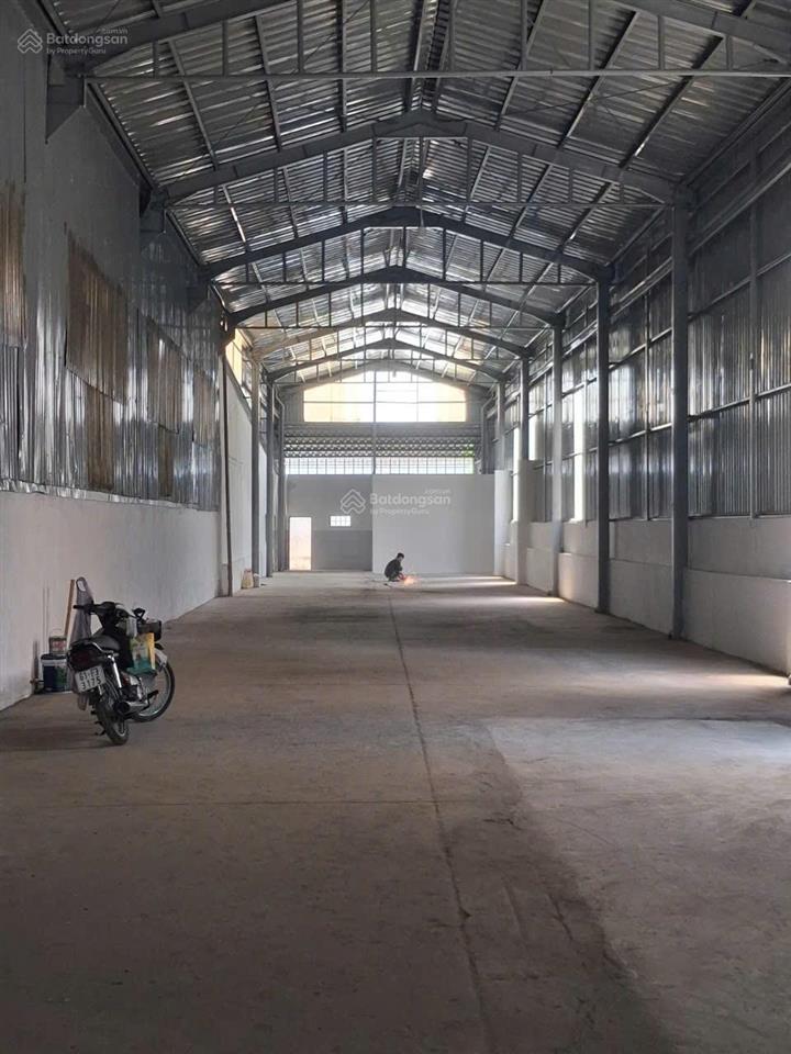 Chính chủ cho thuê xưởng vĩnh phú. dt 600m