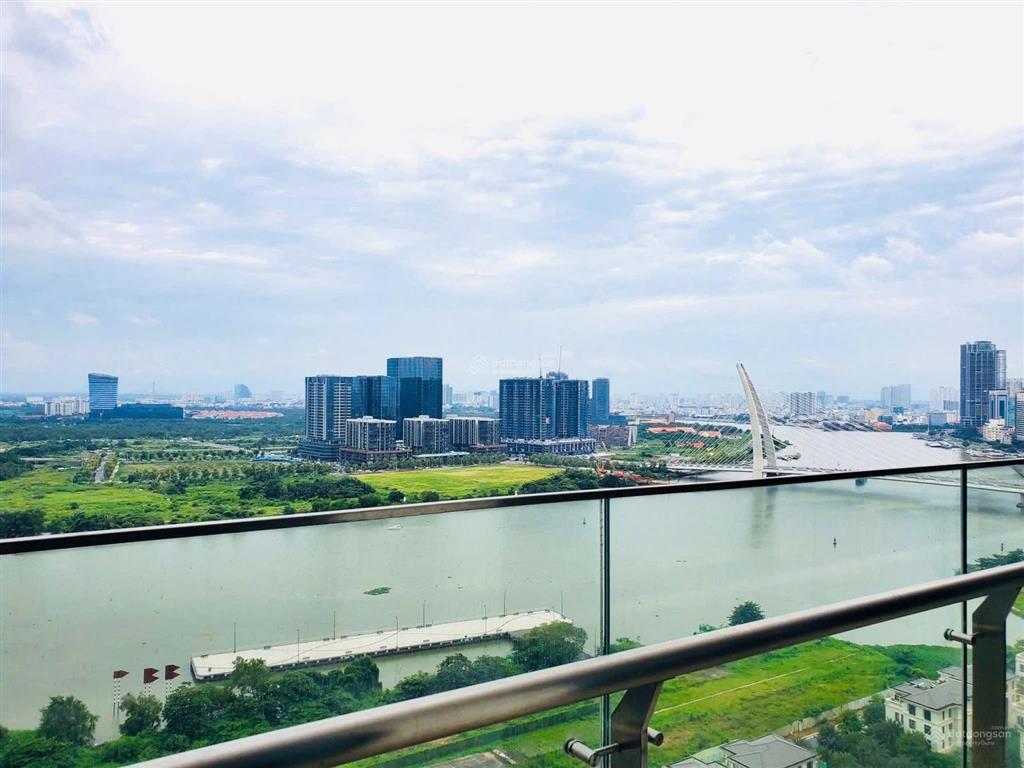 Vinhomes golden river bán căn 3pn view sông giá nhanh chỉ 31,5 tỷ (sổ sẵn)