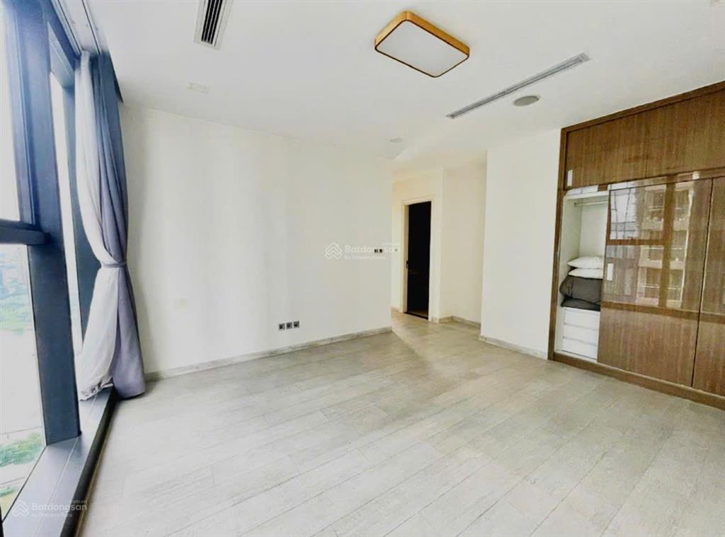 Vinhomes golden river bán căn 3pn view sông giá nhanh chỉ 31,5 tỷ (sổ sẵn)