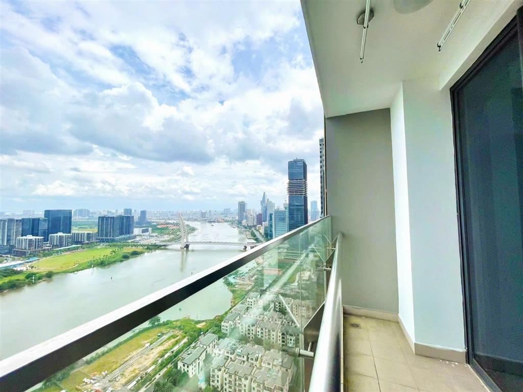 Chủ bán căn 3 phòng view sông giá tốt hiện tại vinhome golden river
