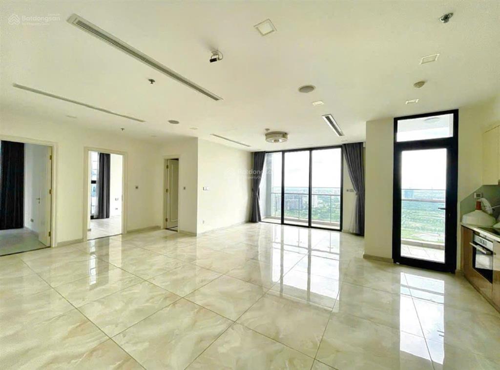 Chủ bán căn 3 phòng view sông giá tốt hiện tại vinhome golden river