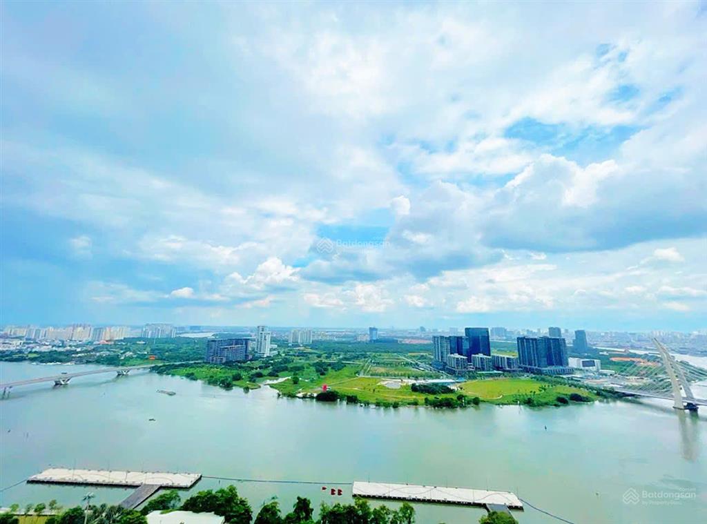 Chủ bán căn 3 phòng view sông giá tốt hiện tại vinhome golden river