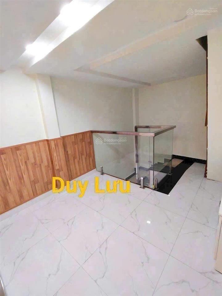 Cho thuê nhà hẻm 3 gác, 1 xe, đường nghĩa thục, quận 5