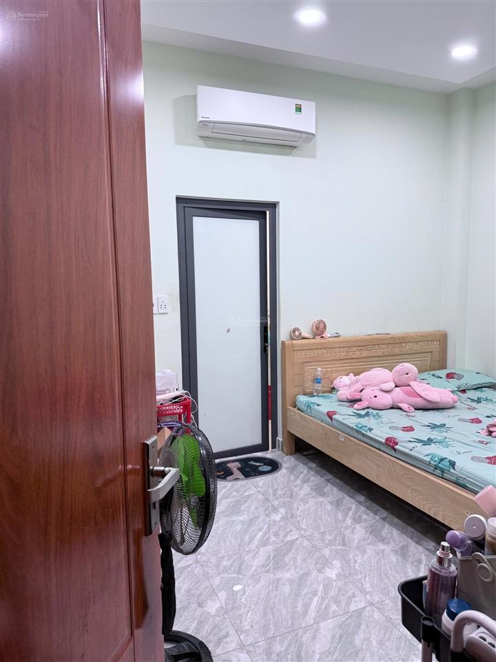 Chính chủ bán nhà đường số 5 sổ hồng riêng