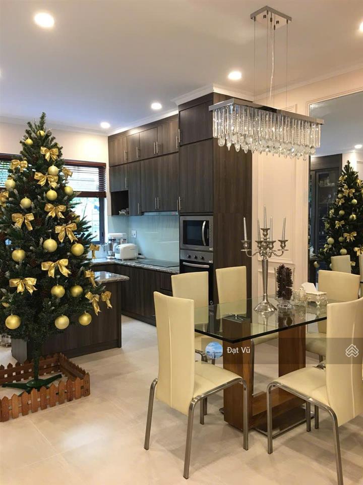 Cho thuê biệt thự nine south estates nhà bè 4 phòng ngủ full nội thất giá 25 triệu/tháng