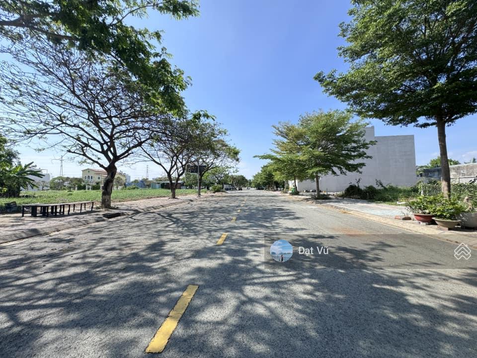 Bán đất nhà phố kdc ven sông bộ công an nhà bè, giá 12.9 tỷ