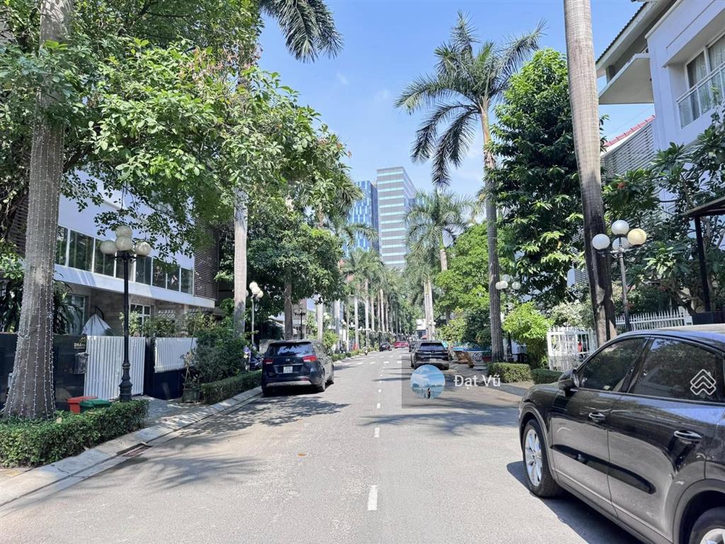 Bán biệt thự ngân long nguyễn hữu thọ (nhà bè)