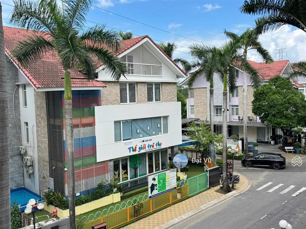 Bán biệt thự ngân long nguyễn hữu thọ (nhà bè)