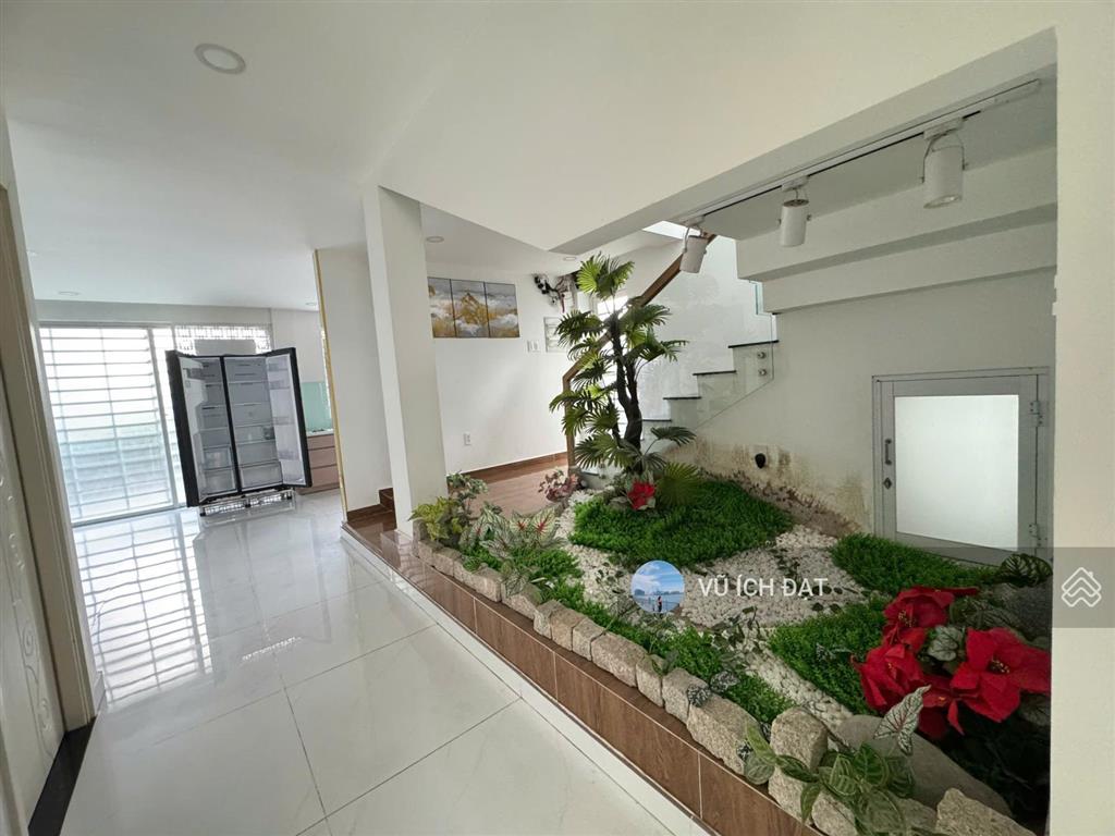 25tr/th cho thuê biệt thự khu ngân long nhà bè thuận tiện kết nối phú mỹ hưng quận 7