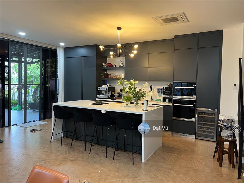 Cho thuê biệt thự cao cấp nine south estate nhà bè