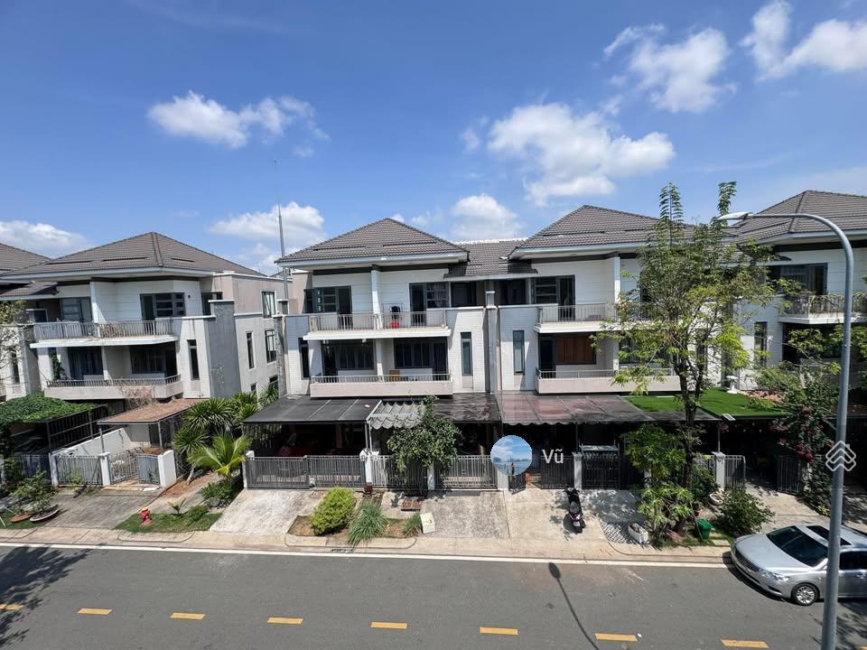 Bán nhà phố biệt thự lavila kiến á, phước kiển nhà bè