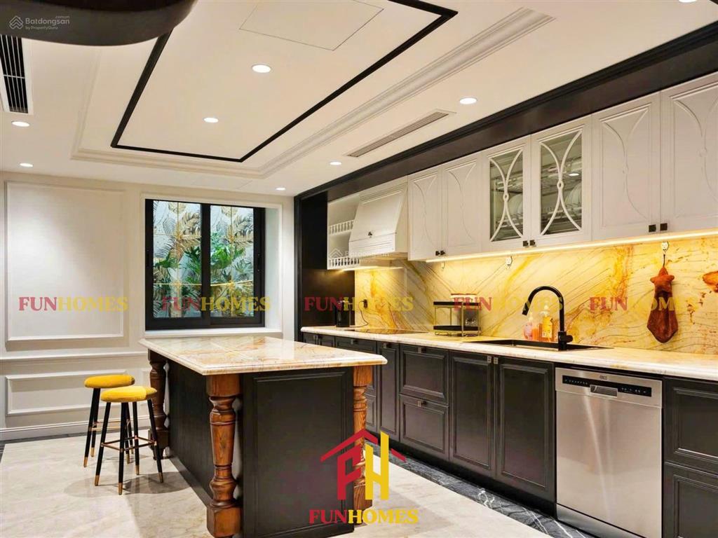 Siêu biệt thự cho thuê tại vinhomes riverside đầy đủ nội thất sang trọng và tiện nghi