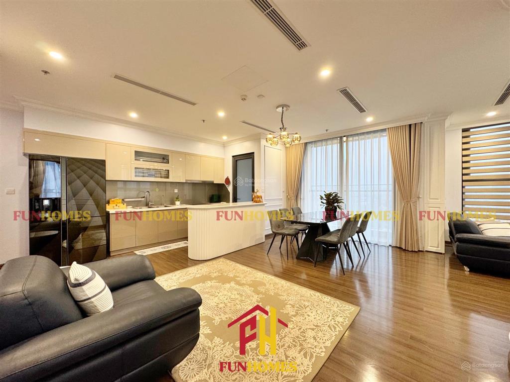 Cho thuê căn hộ hoa hậu góc view công viên khủng long tại vinhomes symphony full nội thất hiện đại
