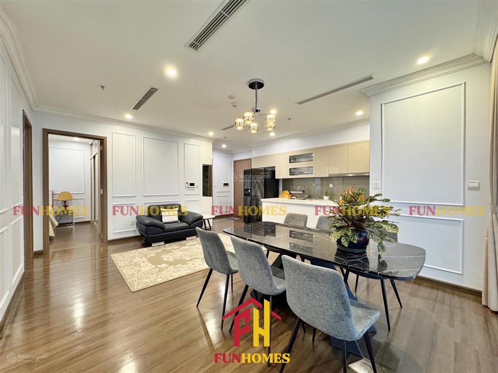Cho thuê căn hộ hoa hậu góc view công viên khủng long tại vinhomes symphony full nội thất hiện đại