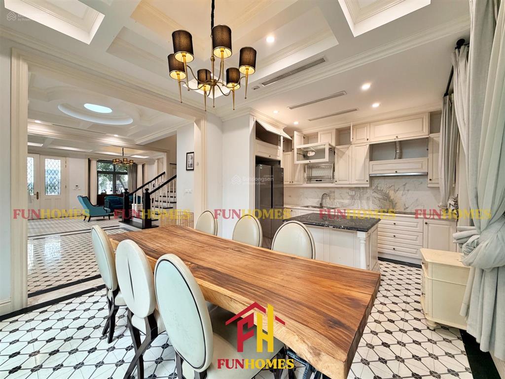 Biệt thự cho thuê cạnh hồ điều hoà vinhomes the harmony đầy đủ nội thất hiện đại
