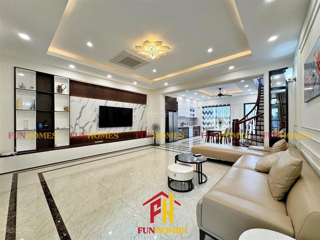 Cho thuê liền kề vinhomes the harmony đầy đủ nội thất tiện nghi, cạnh hồ điều hoà, gần vinschool
