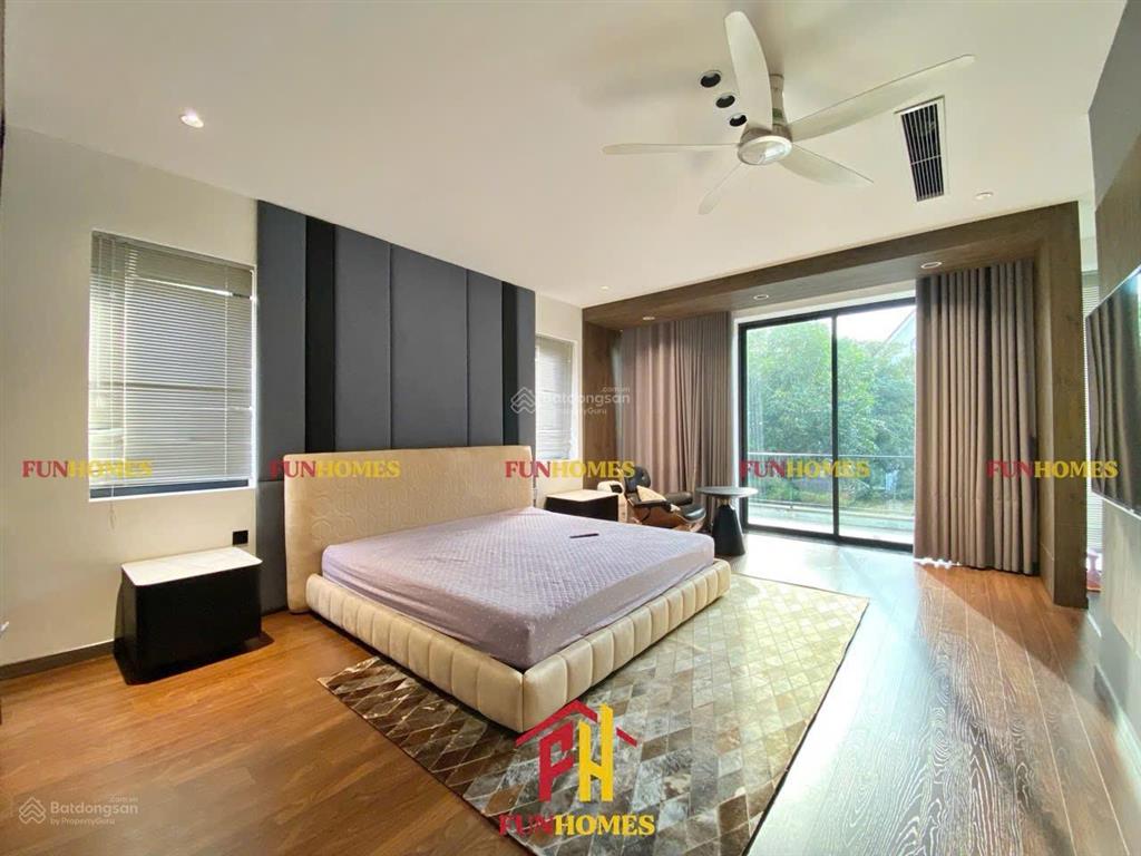 Biệt thự vinhomes riverside cho thuê nội thất hiện đại, nhận nhà ở ngay